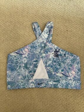 Nike - Wrap Dri-fit Sports Bra - Size XLarge